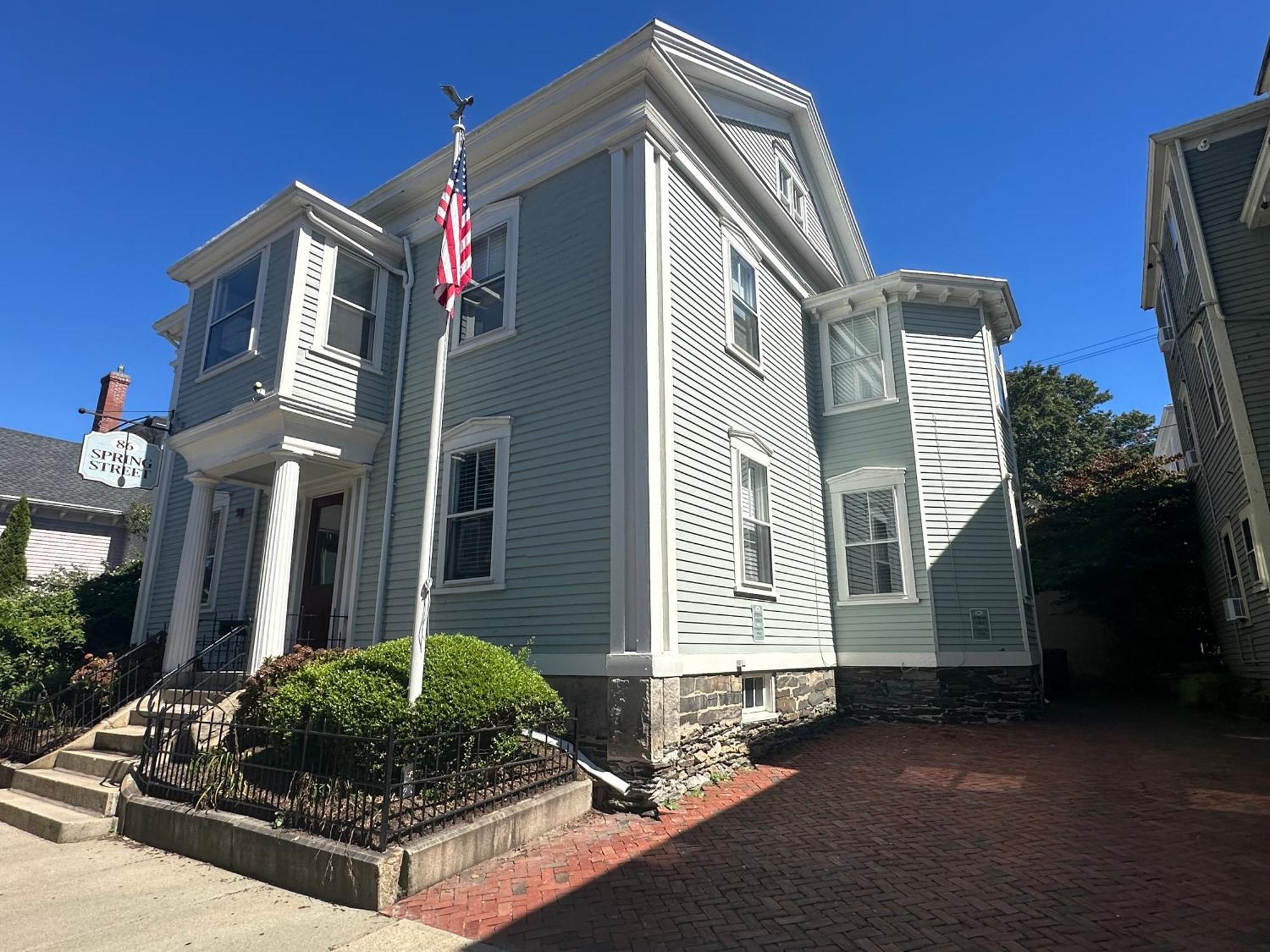 Entire Charming Victorian Home Downtown Newport Exterior foto